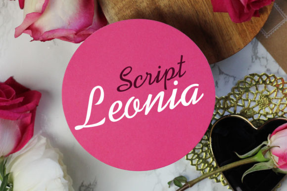 Leonia: A Handwritten Font for Branding with Personality
